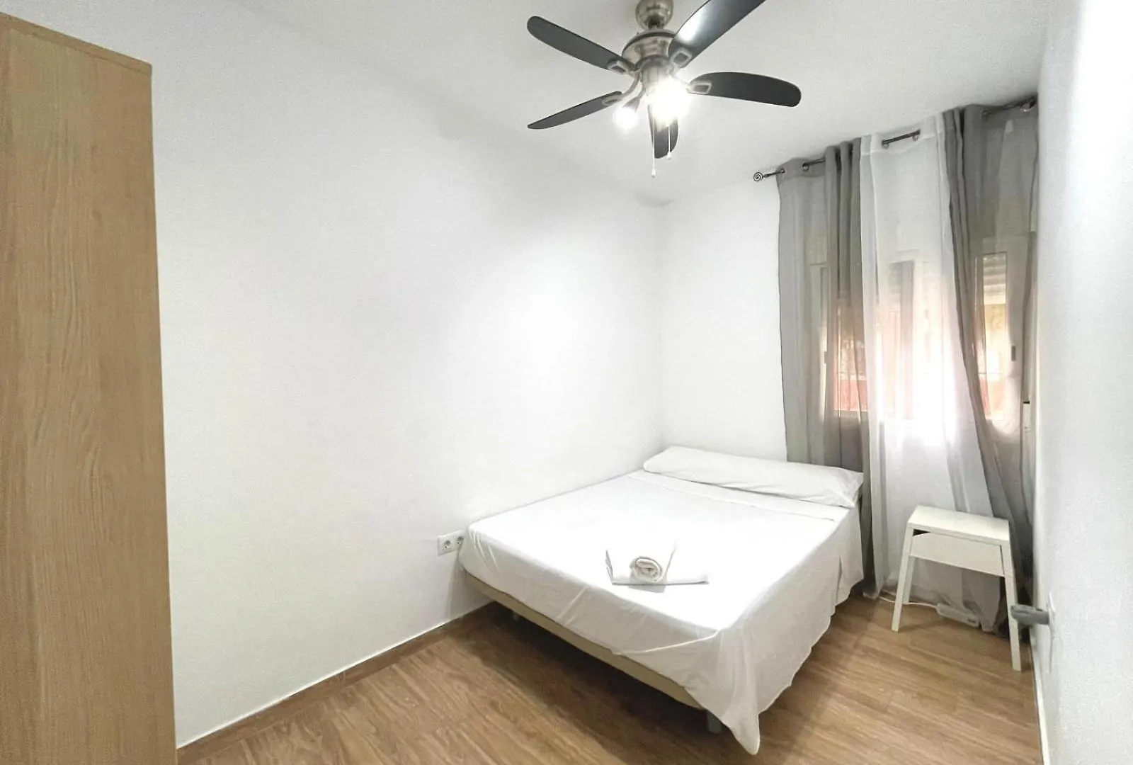 Triana Roomable Sevilla Spanyolország
